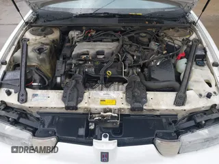 1996 Oldsmobile Cutlass Supreme S z VIN 1G3WH52M8TF346878, wystawiony jako IAAI lot #41827990 z przebiegiem 124 705 mil mil oraz . Historia ofert i sprzedaży dostępna na DreamBid. Obrazek 10.