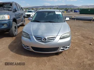 2006 Mazda 3 s Grand Touring with VIN JM1BK323761401222, listed as a IAAI auction lot 42046430 with 124,230 mi miles. Bid and sale history available at carsss.com. Image 6.