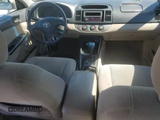2004 Toyota Camry LE z VIN 4T1BE32K94U366012, wystawiony jako Copart lot #57884305 z przebiegiem 155 900 mil mil oraz Czysty tytuł • Clean title. Historia ofert i sprzedaży dostępna na DreamBid. Obrazek 8.