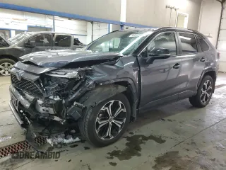 2022 Toyota RAV4 Prime XSE with VIN JTMEB3FVXND109943, listed as a Copart auction lot 44532485 with 29,829 mi miles and Salvage Title. Bid and sale history available at carsss.com. Image 1.
