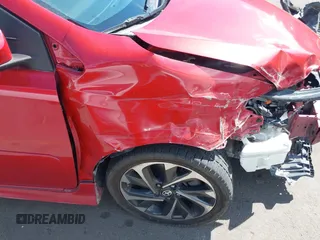2016 Scion iM z VIN JTNKARJE5GJ507089, wystawiony jako IAAI lot #42053632 z przebiegiem 137 399 mil mil oraz . Historia ofert i sprzedaży dostępna na DreamBid. Obrazek 19.