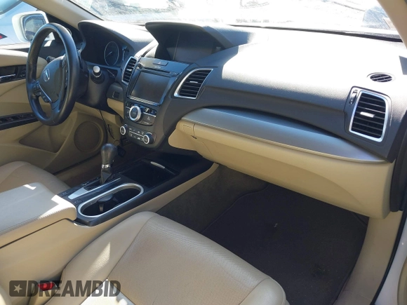 2016 Acura RDX Technology with VIN 5J8TB4H56GL013392, listed as a IAAI auction lot 41599112 with 92,317 mi miles and . Bid and sale history available at carsss.com. Image 5.
