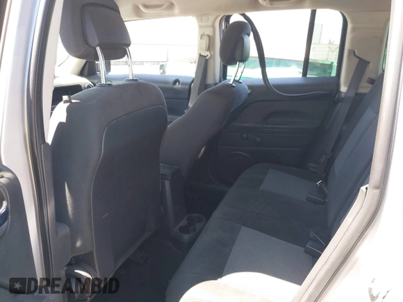 2017 Jeep Patriot Sport SE with VIN 1C4NJPBA8HD207631, listed as a IAAI auction lot 42809313 with 153,799 mi miles and . Bid and sale history available at DreamBid. Image 8.