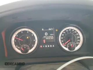2017 Ram 1500 Express z VIN 1C6RR6FT1HS836067, wystawiony jako Copart lot #55864925 z przebiegiem 95 191 mil mil oraz Szkoda całkowita • Salvage title. Historia ofert i sprzedaży dostępna na DreamBid. Obrazek 9.