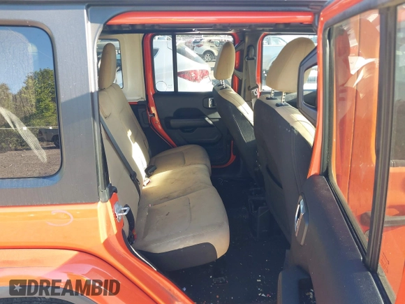 2018 Jeep Wrangler Unlimited Sahara with VIN 1C4HJXEG3JW323634, listed as a IAAI auction lot 41853471 with 126,531 mi miles. Bid and sale history available at carsss.com. Image 8.