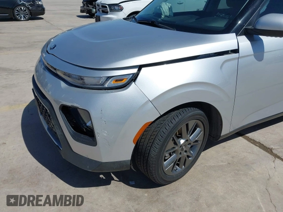 2021 Kia Soul S with VIN KNDJ23AU5M7795528, listed as a IAAI auction lot 41718018 with 75,098 mi miles and . Bid and sale history available at DreamBid. Image 17.