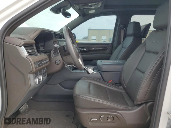 2024 GMC Yukon XL Denali with VIN 1GKS2JKL9RR163677, listed as a Copart auction lot 41381335 with 19,929 mi miles and Salvage Title. Bid and sale history available at carsss.com. Image 7.