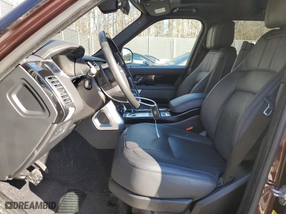 2020 Land Rover Range Rover HSE with VIN SALGS2RU5LA591637, listed as a Copart auction lot 86753514 with 56,907 mi miles and Salvage Title. Bid and sale history available at carsss.com. Image 7.