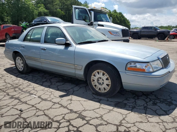 2005 Mercury Grand Marquis GS z VIN 2MEFM74W45X611002, wystawiony jako Copart lot #56645615 z przebiegiem 141 059 mil mil oraz Tytuł czysty. Historia ofert i sprzedaży dostępna na DreamBid. Obrazek 4.