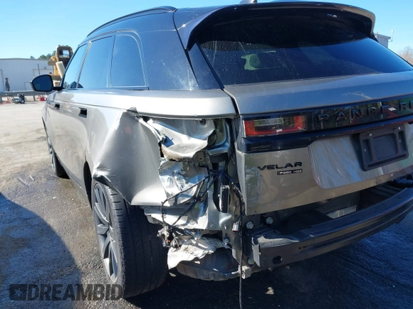 2018 Land Rover Range Rover Velar R-Dynamic HSE with VIN SALYM2RV4JA749910, listed as a IAAI auction lot 41796691 with 61,125 mi miles and . Bid and sale history available at DreamBid. Image 6.