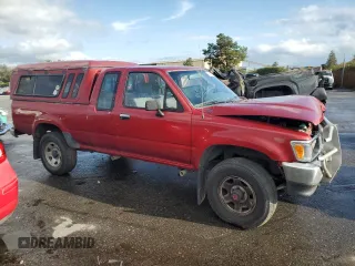 1993 Toyota Pickup DLX с VIN JT4VN13D0P5126559, выставлен на аукционе Copart как лот 49185285 с пробегом 195 087 миль миль и Списание • Salvage title. История ставок и продаж доступна на DreamBid. Изображение 4.