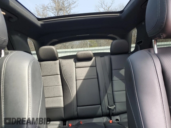 2021 Mercedes-Benz GLE 350 with VIN 4JGFB4KB7MA470273, listed as a Copart auction lot 50621625 with 58,590 mi miles and Salvage title. Bid and sale history available at DreamBid. Image 10.