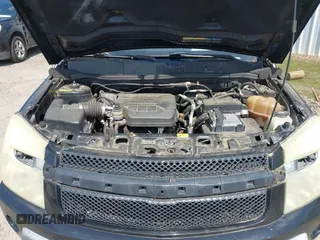 2005 Chevrolet Equinox LT z VIN 2CNDL73F856000226, wystawiony jako IAAI lot #42229556 z przebiegiem 197 791 mil mil oraz . Historia ofert i sprzedaży dostępna na DreamBid. Obrazek 10.