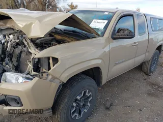 2016 Toyota Tacoma SR with VIN 5TFRX5GN8GX057937, listed as a IAAI auction lot 40760420 with 113,698 mi miles and . Bid and sale history available at DreamBid. Image 17.