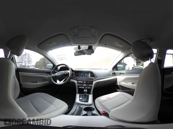 2020 Hyundai Elantra SEL z VIN 5NPD84LF9LH551715, wystawiony jako IAAI lot #41705596 z przebiegiem 120 878 mil mil oraz . Historia ofert i sprzedaży dostępna na DreamBid. Obrazek 18.