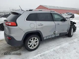 2015 Jeep Cherokee Latitude with VIN 1C4PJLCS1FW573327, listed as a Copart auction lot 43335995 with Not Provided miles and Salvage Title. Bid and sale history available at carsss.com. Image 3.