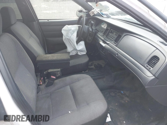 2006 Ford Police Interceptor с VIN 2FAHP71W76X102230, выставлен на аукционе IAAI как лот 41229172 с пробегом 113 899 миль миль и . История ставок и продаж доступна на DreamBid. Изображение 5.