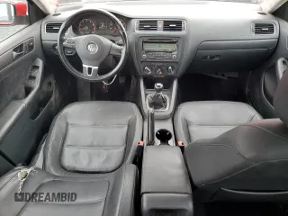 2011 Volkswagen Jetta SE с VIN 3VWBZ7AJ2BM099920, выставлен на аукционе Copart как лот 51921185 с пробегом 242 743 миль миль и Списание • Salvage title. История ставок и продаж доступна на DreamBid. Изображение 8.