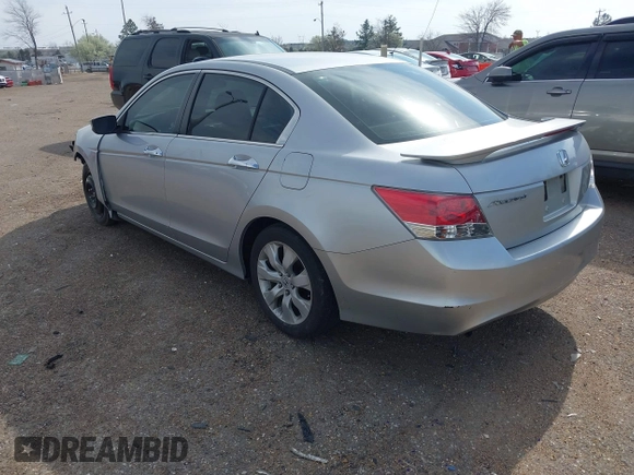 2009 Honda Accord EX z VIN 1HGCP367X9A007044, wystawiony jako IAAI lot #41787117 z przebiegiem 201 371 mil mil oraz . Historia ofert i sprzedaży dostępna na DreamBid. Obrazek 3.