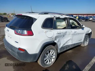 2020 Jeep Cherokee Latitude with VIN 1C4PJLCB8LD619274, listed as a IAAI auction lot 40946962 with 10,830 mi miles. Bid and sale history available at carsss.com. Image 4.