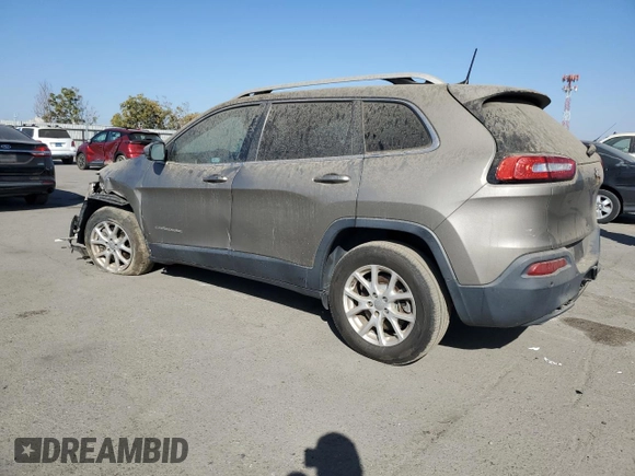 2016 Jeep Cherokee Latitude with VIN 1C4PJLCS2GW257338, listed as a Copart auction lot 77499274 with 120,223 mi miles and Clean Title. Bid and sale history available at carsss.com. Image 2.