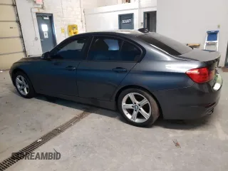 2014 BMW 3 Series 328i xDrive с VIN WBA3B5C55EP540497, выставлен на аукционе Copart как лот 49250695 с пробегом 183 639 миль миль и Чистый • Clean title. История ставок и продаж доступна на DreamBid. Изображение 2.