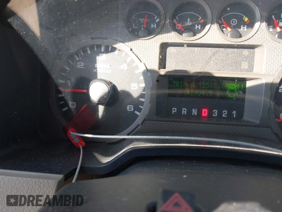 2008 Ford F-250 XL with VIN 1FTNF20528EA71534, listed as a IAAI auction lot 41764393 with 142,904 mi miles and . Bid and sale history available at DreamBid. Image 7.
