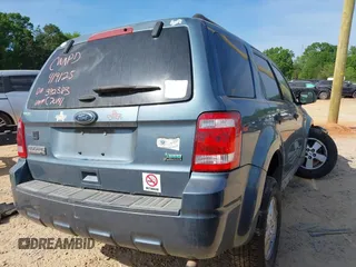 2011 Ford Escape XLT с VIN 1FMCU0DG1BKC70141, выставлен на аукционе IAAI как лот 42109881 с пробегом 206 714 миль миль и . История ставок и продаж доступна на DreamBid. Изображение 4.