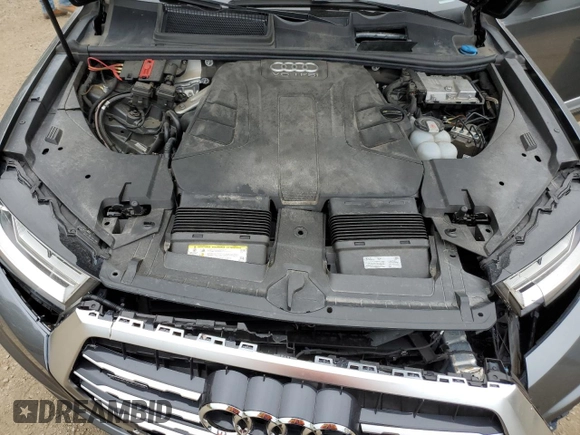 2018 Audi Q7 z VIN WA1MAAF71JD049558, wystawiony jako Copart lot #69534294 z przebiegiem 42 570 mil mil oraz Szkoda całkowita • Salvage title. Historia ofert i sprzedaży dostępna na DreamBid. Obrazek 12.