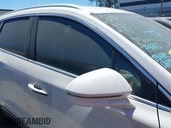 2019 Lincoln MKC Reserve with VIN 5LMCJ3D97KUL44398, listed as a IAAI auction lot 42513739 with 106,078 mi miles and . Bid and sale history available at DreamBid. Image 14.