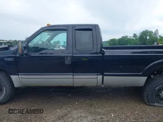 2000 Ford F-250 XL with VIN 1FTNX21L0YEB68631, listed as a IAAI auction lot 42639352 with 263,245 mi miles and . Bid and sale history available at DreamBid. Image 14.