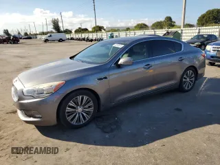 2016 Kia K900 Luxury with VIN KNALU4D3XG6031483, listed as a Copart auction lot 82570674 with 92,402 mi miles and Salvage Title. Bid and sale history available at carsss.com. Image 1.