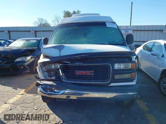 1998 GMC Savana Cargo Van YF7 with VIN 1GDFG15R5W1014364, listed as a IAAI auction lot 41578281 with 168,915 mi miles. Bid and sale history available at carsss.com. Image 12.