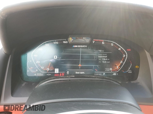 2025 BMW 8 Series M850i with VIN WBAGV8C07SCT18237, listed as a Copart auction lot 49277375 with 750 mi miles and Salvage title. Bid and sale history available at DreamBid. Image 9.