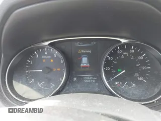 2015 Nissan Rogue SV with VIN 5N1AT2MKXFC755212, listed as a IAAI auction lot 41568466 with 118,449 mi miles. Bid and sale history available at carsss.com. Image 7.
