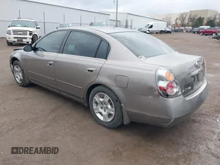2003 Nissan Altima S z VIN 1N4AL11D53C347450, wystawiony jako IAAI lot #41523818 z przebiegiem 75 885 mil mil oraz . Historia ofert i sprzedaży dostępna na DreamBid. Obrazek 3.