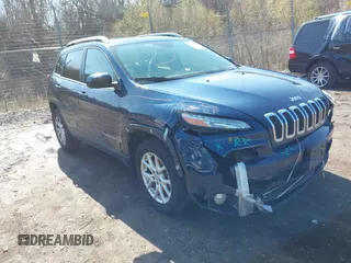 2018 Jeep Cherokee Latitude Tech Connect with VIN 1C4PJMCB8JD523387, listed as a IAAI auction lot 42022995 with 35,184 mi miles and . Bid and sale history available at DreamBid. Image 1.