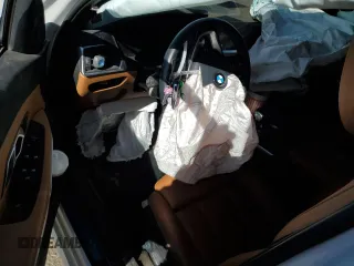 2022 BMW 3 Series 330i with VIN 3MW5R1J05N8C31289, listed as a Copart auction lot 52335505 with Not provided miles and Salvage title. Bid and sale history available at DreamBid. Image 8.