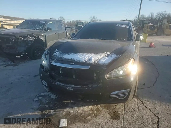 2015 Infiniti Q70 z VIN JN1BY1AP6FM542551, wystawiony jako Copart lot #46096695 z przebiegiem 164 056 mil mil oraz Szkoda całkowita • Salvage title. Historia ofert i sprzedaży dostępna na DreamBid. Obrazek 10.