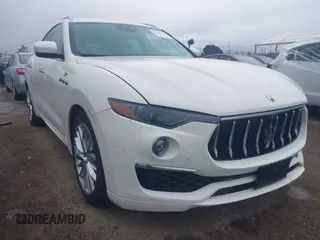 2020 Maserati Levante z VIN ZN661XUL3LX341388, wystawiony jako IAAI lot #41746344 z przebiegiem 26 911 mil mil oraz . Historia ofert i sprzedaży dostępna na DreamBid. Obrazek 1.