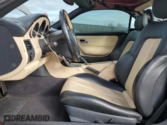 2001 Mercedes-Benz SLK 230 Kompressor with VIN WDBKK49F01F223928, listed as a Copart auction lot 87061404 with 102,270 mi miles and Salvage title. Bid and sale history available at DreamBid. Image 7.