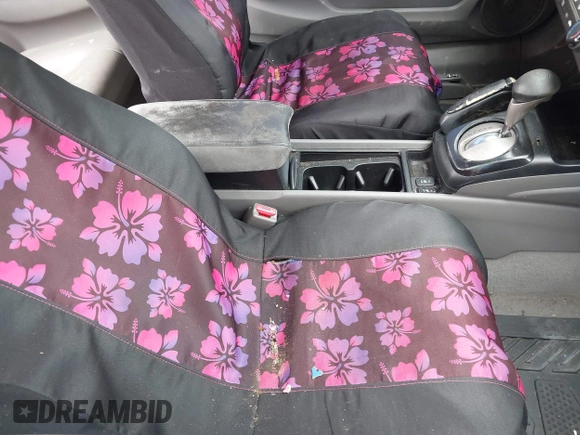 2008 Honda Civic EX-L z VIN 2HGFG12938H546744, wystawiony jako IAAI lot #41526059 z przebiegiem 232 981 mil mil oraz . Historia ofert i sprzedaży dostępna na DreamBid. Obrazek 5.