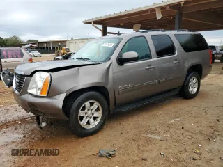 2013 GMC Yukon XL SLT with VIN 1GKS1KE04DR353583, listed as a Copart auction lot 80076534 with 160,740 mi miles and Salvage Title. Bid and sale history available at carsss.com. Image 1.