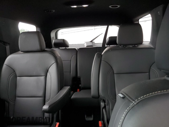 2022 Chevrolet Traverse LT with VIN 1GNERHKW6NJ184901, listed as a Copart auction lot 58931225 with 45,586 mi miles and Salvage title. Bid and sale history available at DreamBid. Image 10.