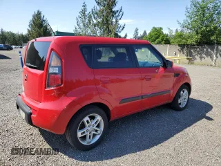2010 Kia Soul + with VIN KNDJT2A25A7172685, listed as a Copart auction lot 55523475 with 165,504 mi miles and Salvage Title. Bid and sale history available at DreamBid. Image 3.