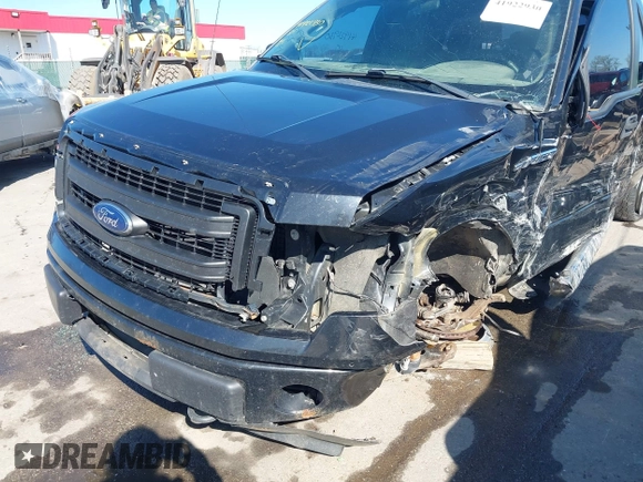 2013 Ford F-150 XL z VIN 1FTFX1EF5DKE91460, wystawiony jako IAAI lot #41922930 z przebiegiem 164 784 mil mil oraz . Historia ofert i sprzedaży dostępna na DreamBid. Obrazek 6.