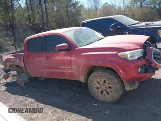 2018 Toyota Tacoma SR with VIN 5TFCZ5AN1JX154722, listed as a IAAI auction lot 41693606 with 123,916 mi miles. Bid and sale history available at carsss.com. Image 13.