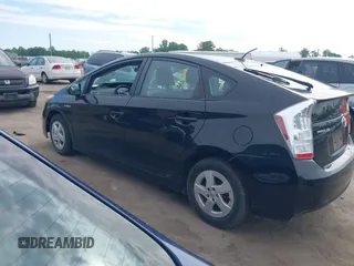 2011 Toyota Prius I z VIN JTDKN3DU1B0271175, wystawiony jako IAAI lot #42247924 z przebiegiem 251 489 mil mil oraz . Historia ofert i sprzedaży dostępna na DreamBid. Obrazek 3.