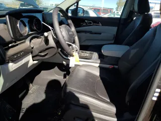 2024 Kia Carnival EX with VIN KNDNC5H34R6308503, listed as a Copart auction lot 77401904 with 12,791 mi miles and Salvage Title. Bid and sale history available at carsss.com. Image 7.