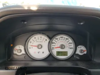2006 Ford Escape XLS with VIN 1FMYU02Z76KA05322, listed as a Copart auction lot 49807855 with 127,084 mi miles and Salvage Title. Bid and sale history available at carsss.com. Image 9.